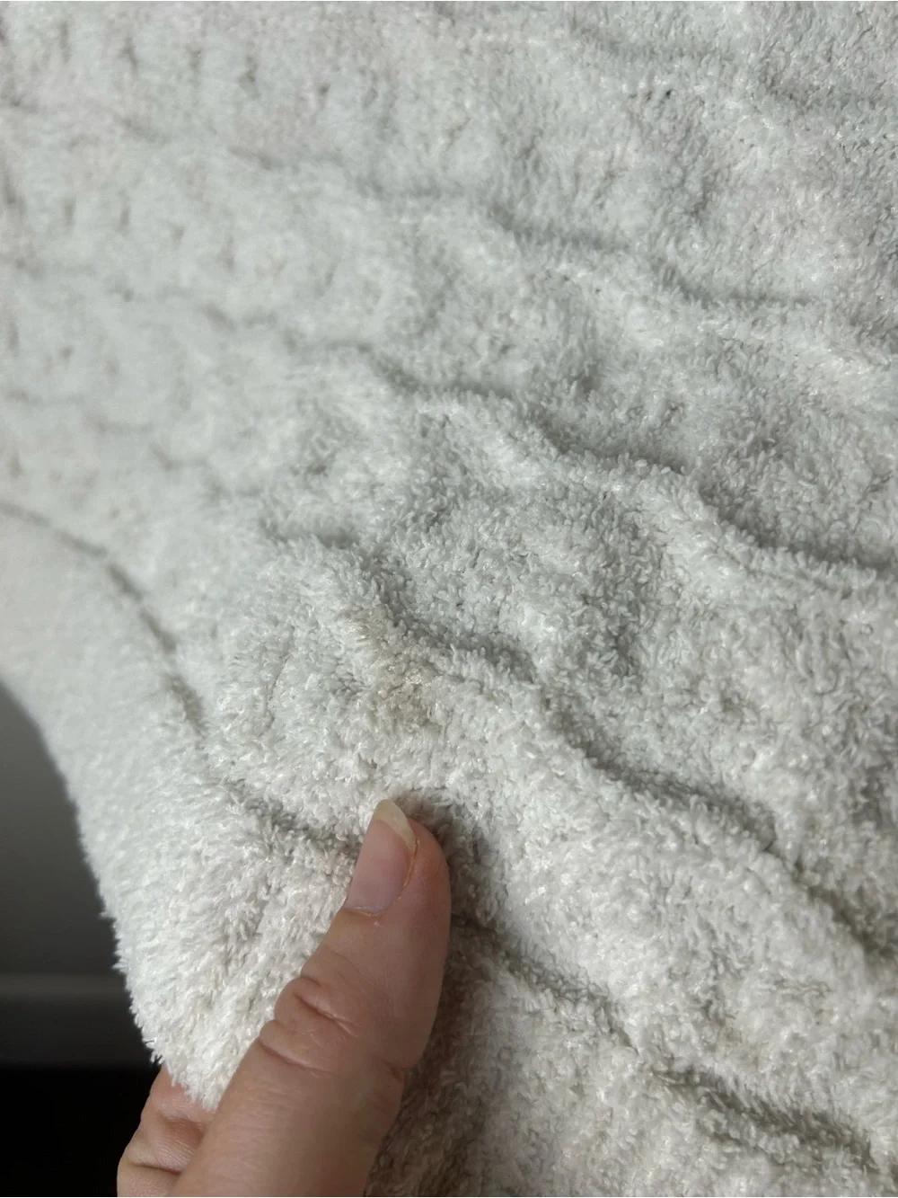 Novogratz Cable Sweater Knit Baby Blanket White Chenille Soft Security Lovey